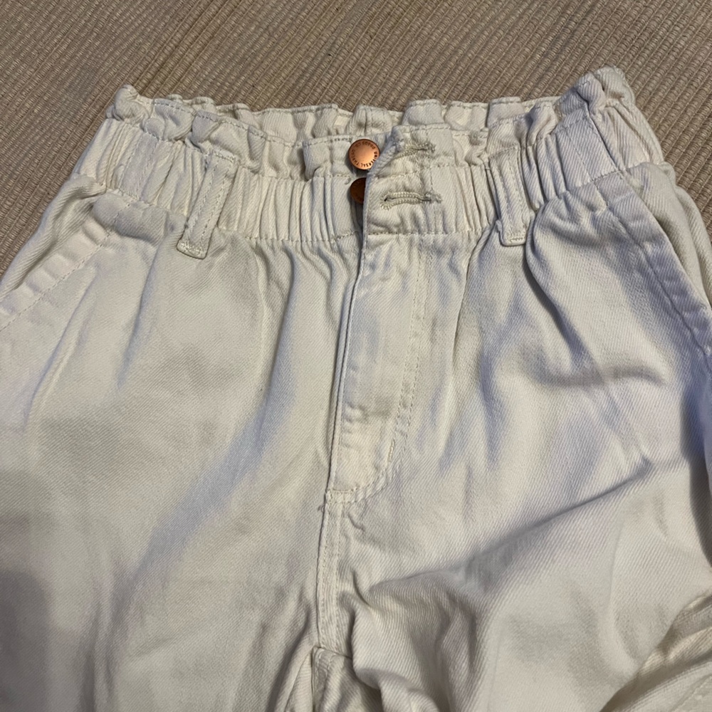 Jeans - Picture 3 of 4